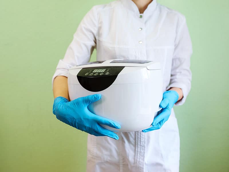 Top 15 Best Ultrasonic Cleaners To Buy (2023 Reviews)
