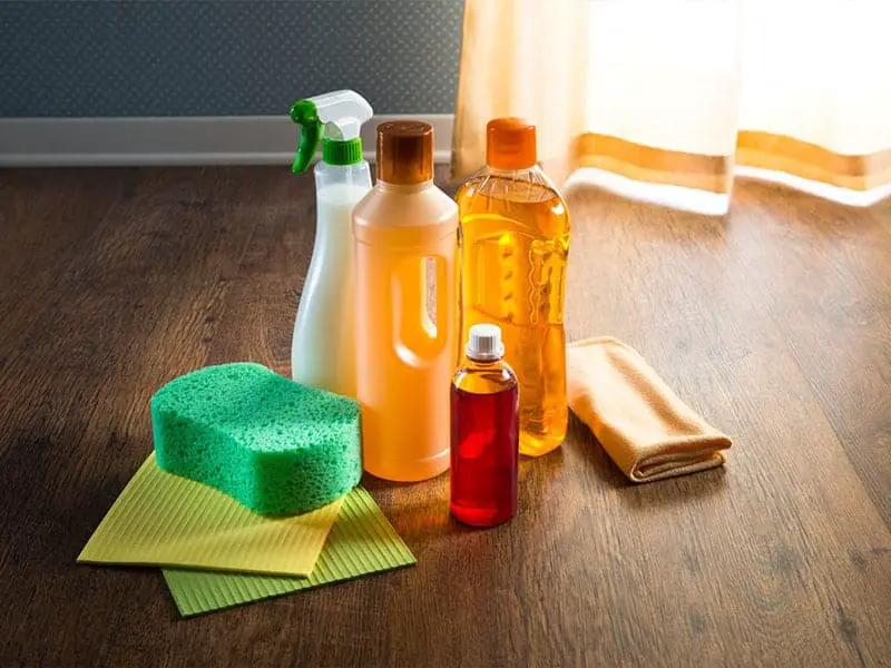 Top 16 Best Wood Cleaners On The Market (2020 Reviews)