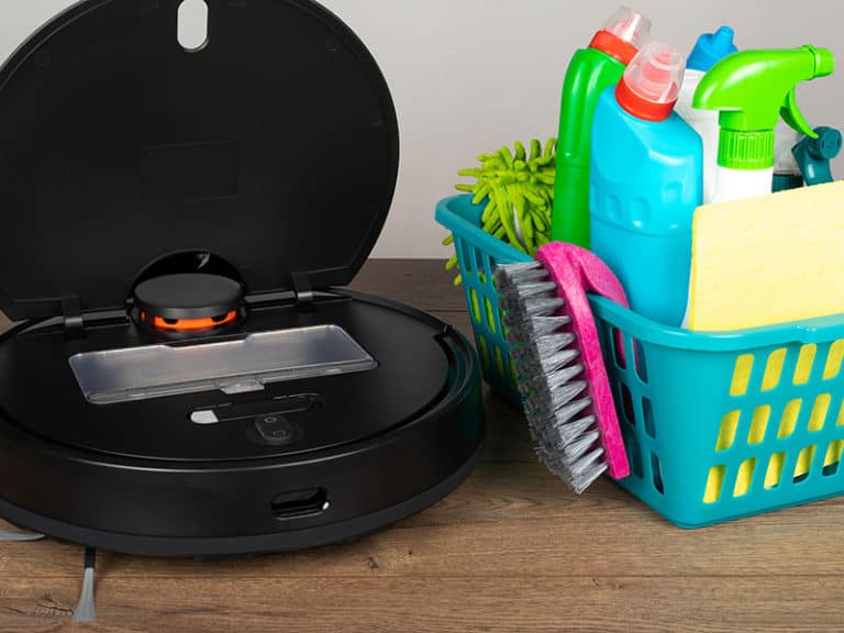 Top 16 Best Wood Cleaners On The Market (2023 Reviews)